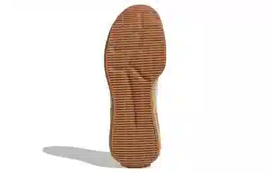 Stella McCartney x adidas Treino Natural DYE