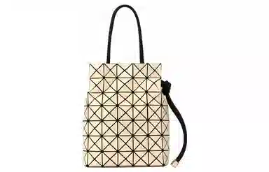 ISSEY MIYAKE Solid 229