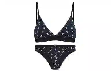 A-damunderwear x NASA