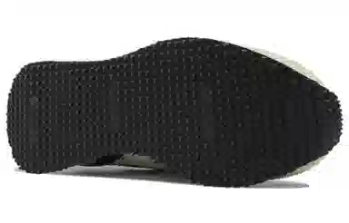 Reebok Victory Low Beige Black