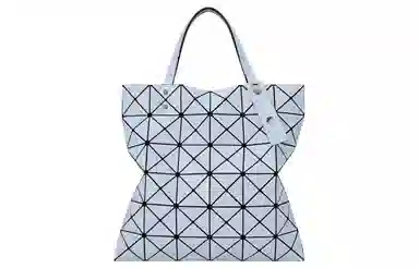 ISSEY MIYAKE Lucent Tote