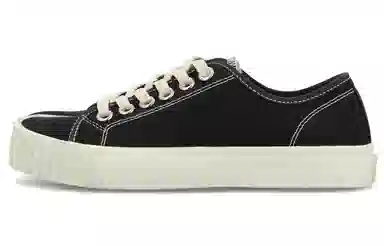 Maison Margiela Tabi Low Black