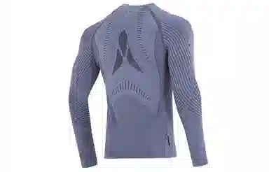 Under Armour T