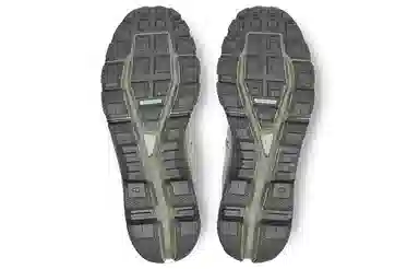 On Cloudventure Low Ice White Seaweed Grey