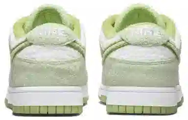 Nike Dunk Low "Fleece"