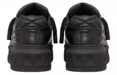 Valentino One Stud
