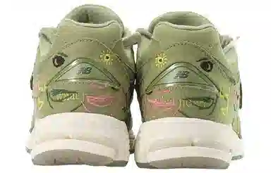 Bryant Giles x New Balance 2002R Light Olive