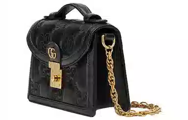 Gucci GG Matelassé Black