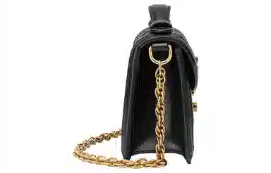 Gucci GG Matelassé Black