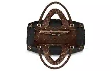 LOUIS VUITTON ONTHEGO MM Tote