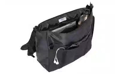 adidas Rifta Messenger