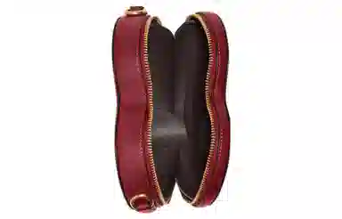 COACH Crossbody 19 Cherry Red