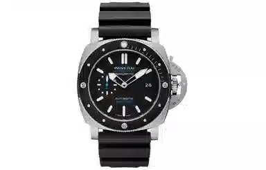 PANERAI Submersible PAM01389