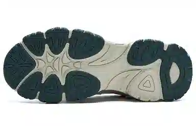 FILA Fluid 4
