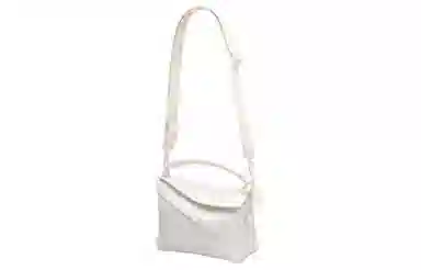 LOEWE Puzzle Edge