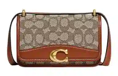 COACH Bandit 18