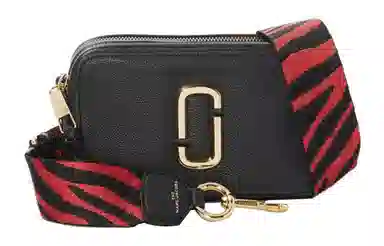MARC JACOBS Snapshot