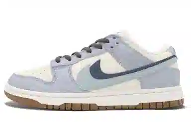 Nike Dunk Low SE