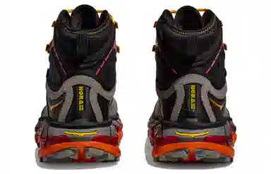 HOKA ONE ONE Tor Ultra Hi