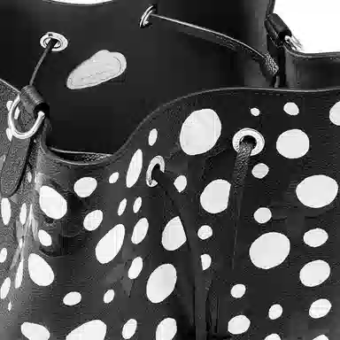 Louis Vuitton x Yayoi Kusama NÉONOÉ