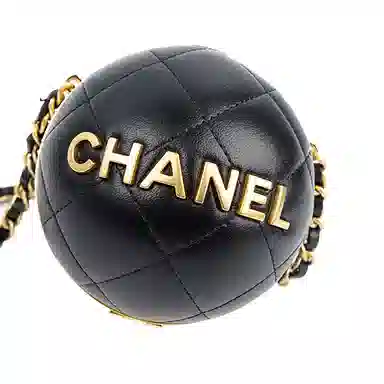 CHANEL 22A
