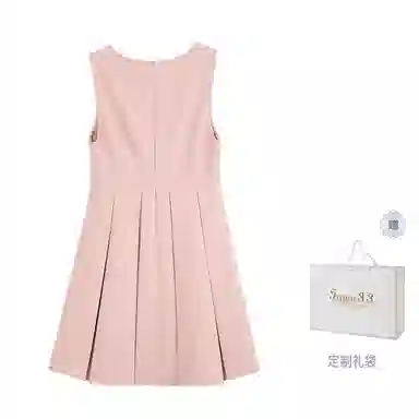小镇姗姗 纯色背心无袖连衣裙 礼盒装 京都粉