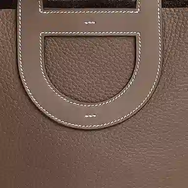 HERMES In The Loop 18 ClmenceSwift