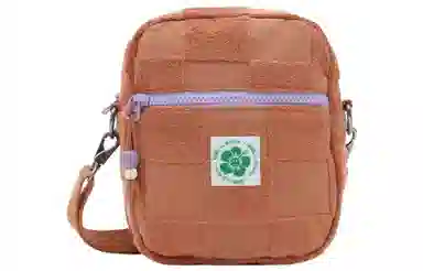 Vans x EMMA MULHOLLAND