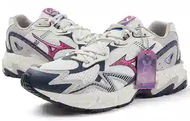 Mizuno Adventure Twe