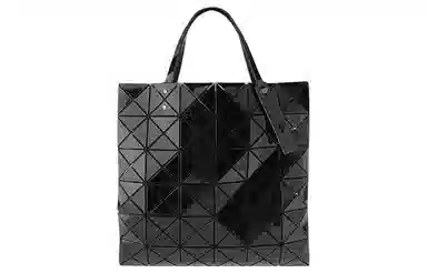 ISSEY MIYAKE Tote