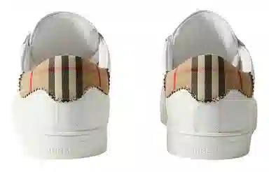 Burberry Low-Top Sneakers White Brown