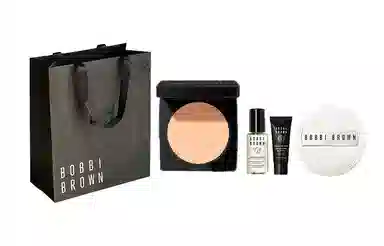 BOBBI BROWN