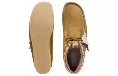 Clarks Wallabee Oak