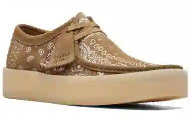 Clarks Originals Wallabee Oak