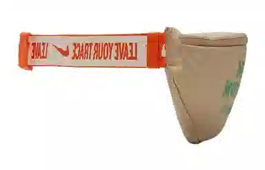 Nike Heritage Yellow