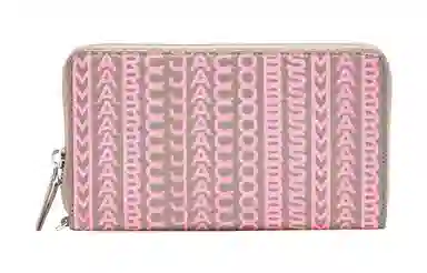MARC JACOBS Monogram