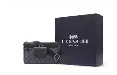 COACH Heritage 25