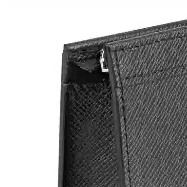 LOUIS VUITTON Pochette Voyage LV Taga