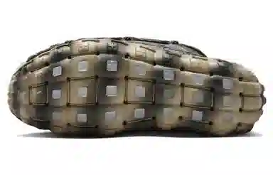 Nike ISPA Mindbody Brown