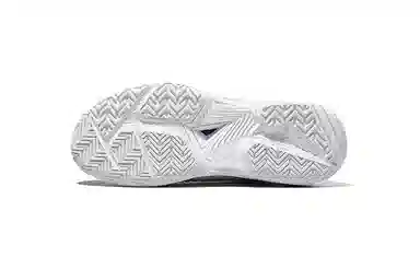 YONEX