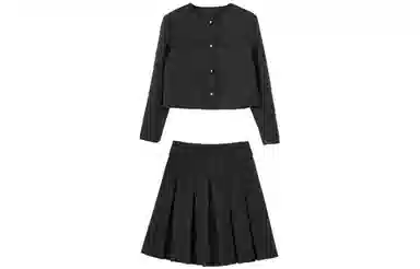 小镇姗姗 纯色圆领上衣短款半裙套装