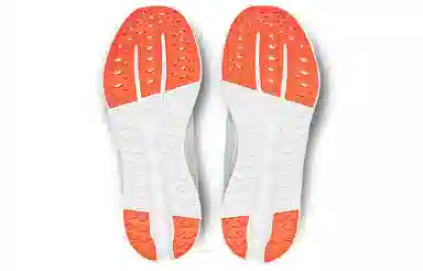 On Cloudsurfer