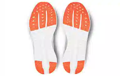 On Cloudsurfer