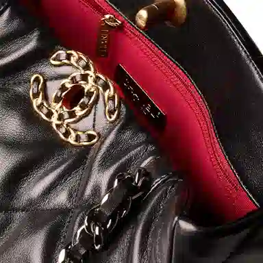 CHANEL 19 Shopping Bag Tote
