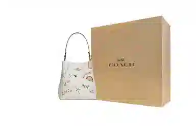 COACH x Diary Town 22