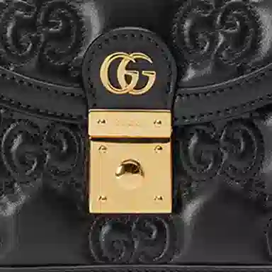 Gucci GG Matelassé Black