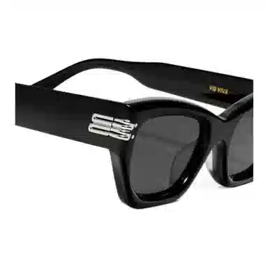 GENTLE MONSTER Vis Viva 01