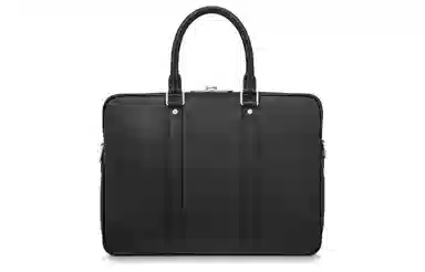 LOUIS VUITTON Voyage Taga Noir
