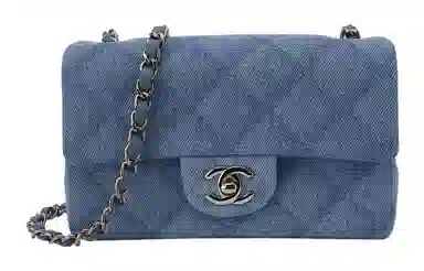 CHANEL Classic Flap CF