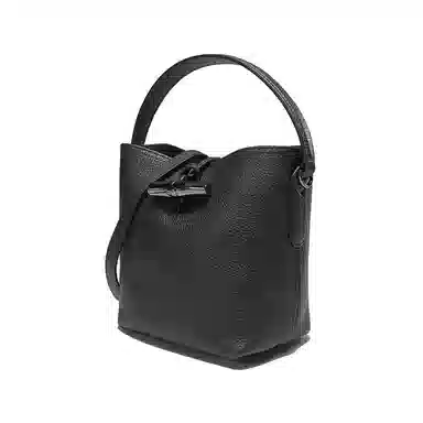 LONGCHAMP Roseau Essential 17 Black